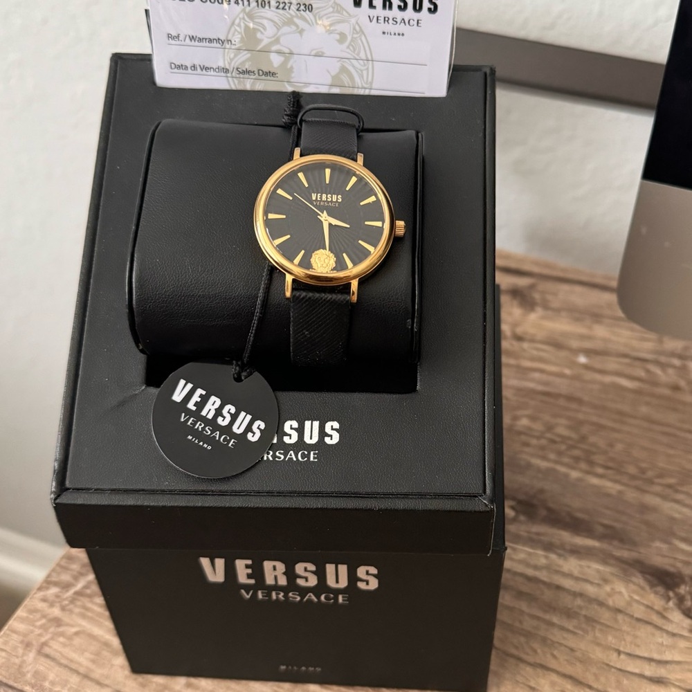 Versus women watch- leather women watch
